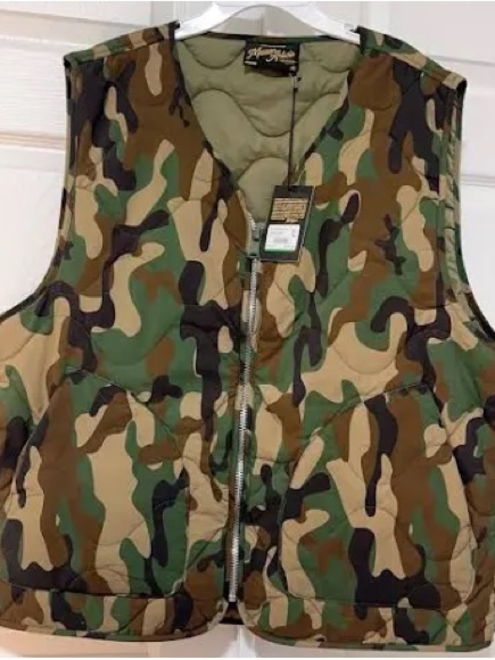 NWT MAISON ARTICLE QUILTED CAMO MENS LIFESTYLE VEST